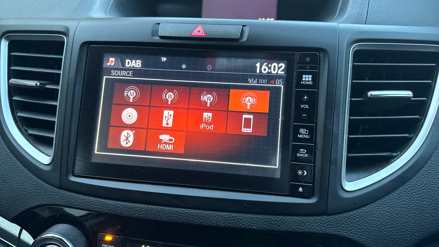 Used Honda CR-V 2018 for sale - 77207324: Photo 25