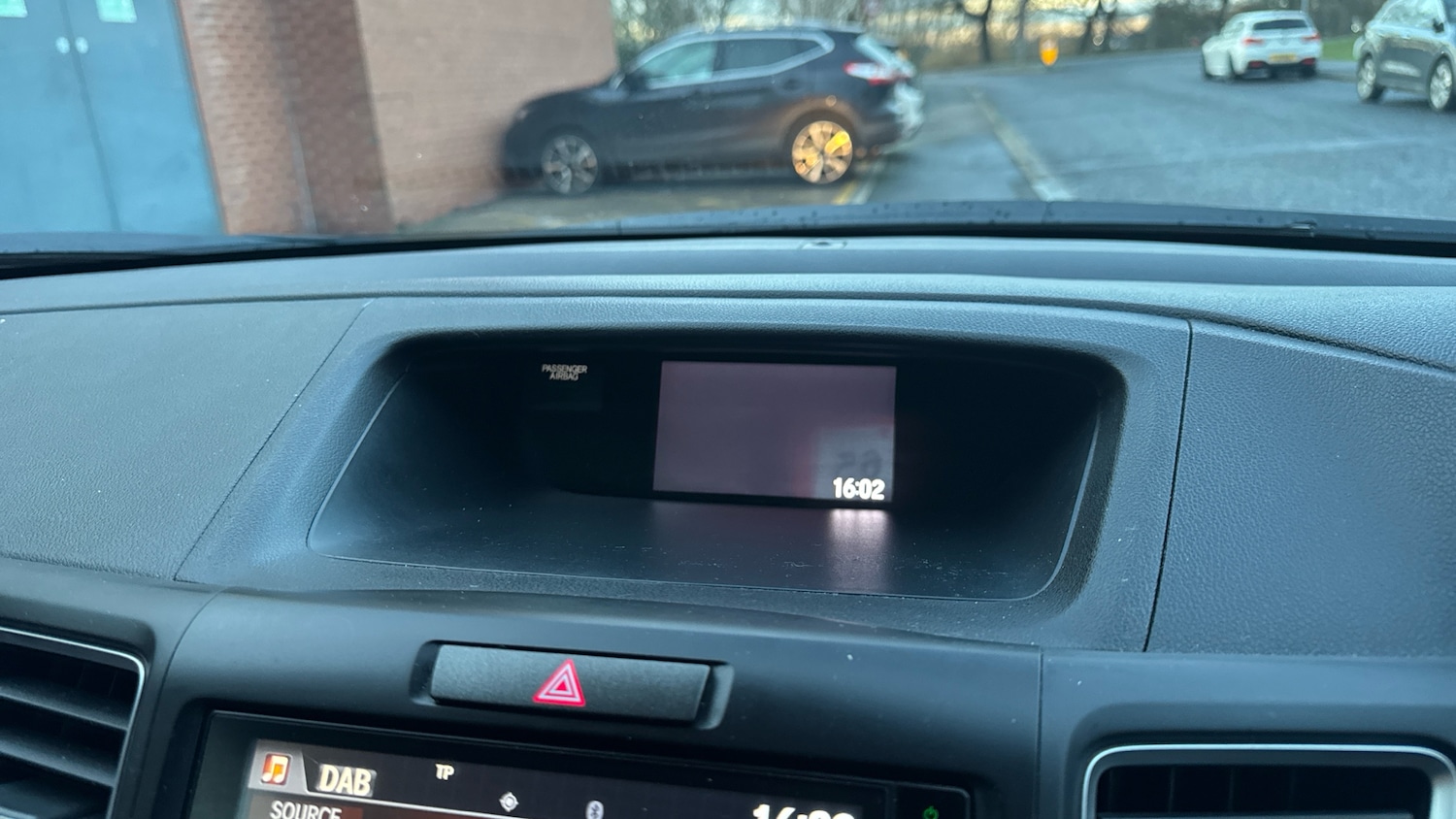 Used Honda CR-V 2018 for sale - 77207324: Photo 26