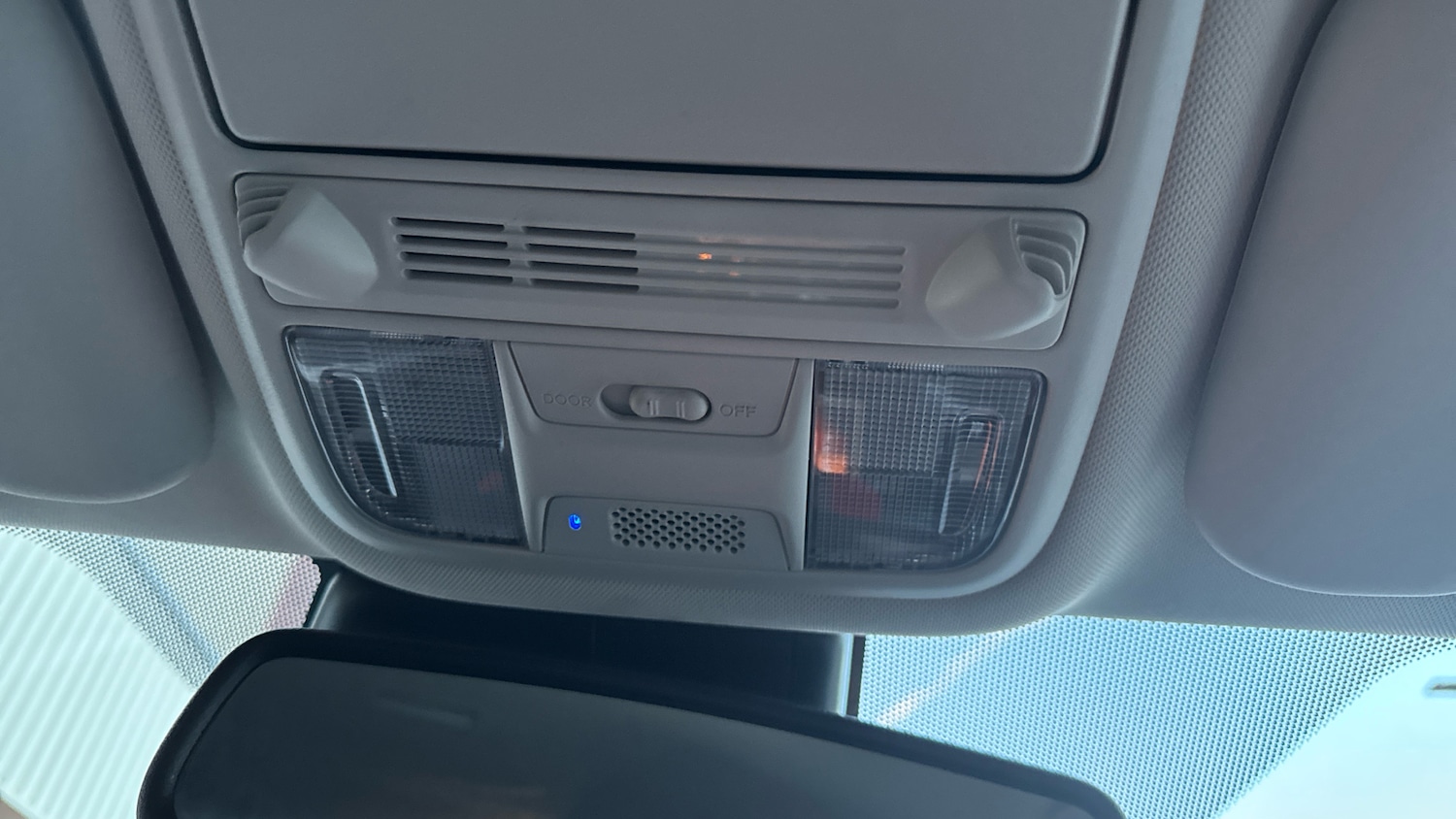 Used Honda CR-V 2018 for sale - 77207324: Photo 28