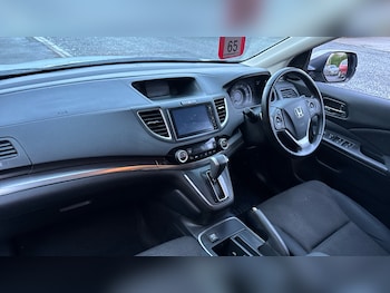 Used Honda CR-V 2018 for sale - 77207324: Photo