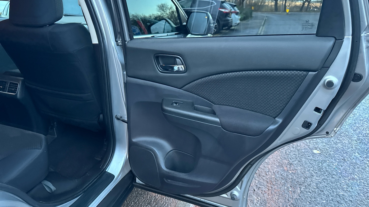 Used Honda CR-V 2018 for sale - 77207324: Photo 32