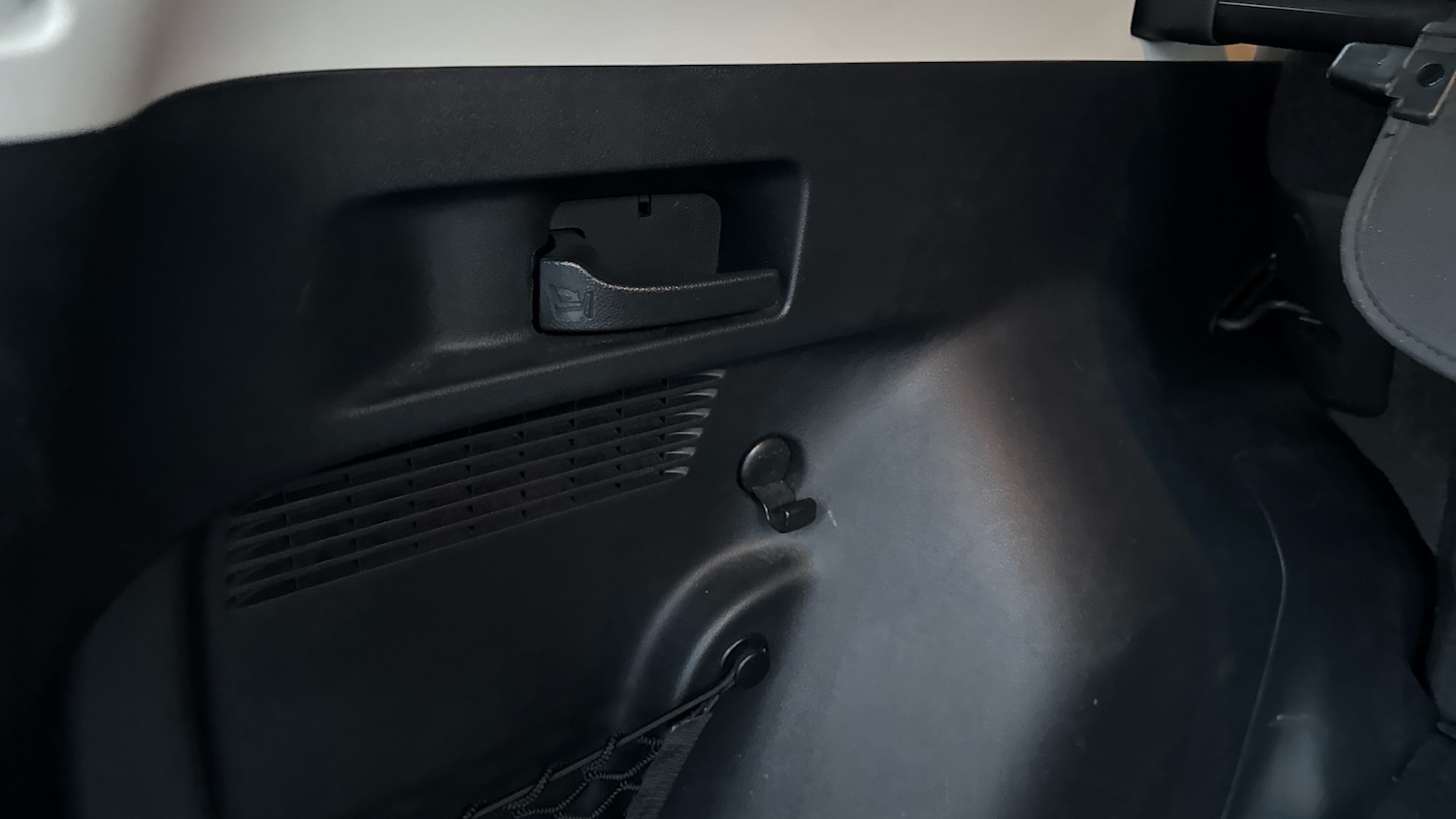 Used Honda CR-V 2018 for sale - 77207324: Photo 34