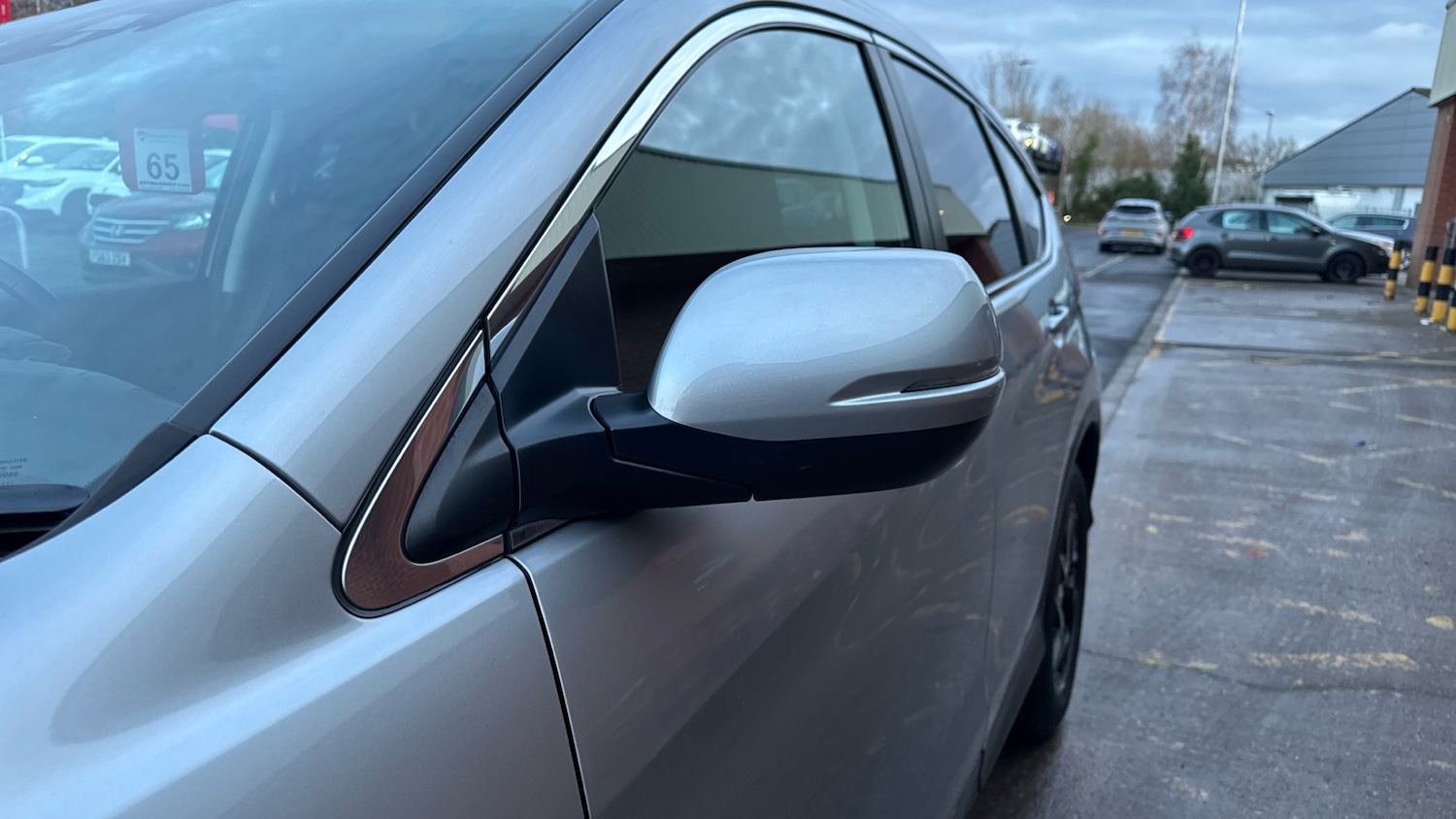 Used Honda CR-V 2018 for sale - 77207324: Photo 41