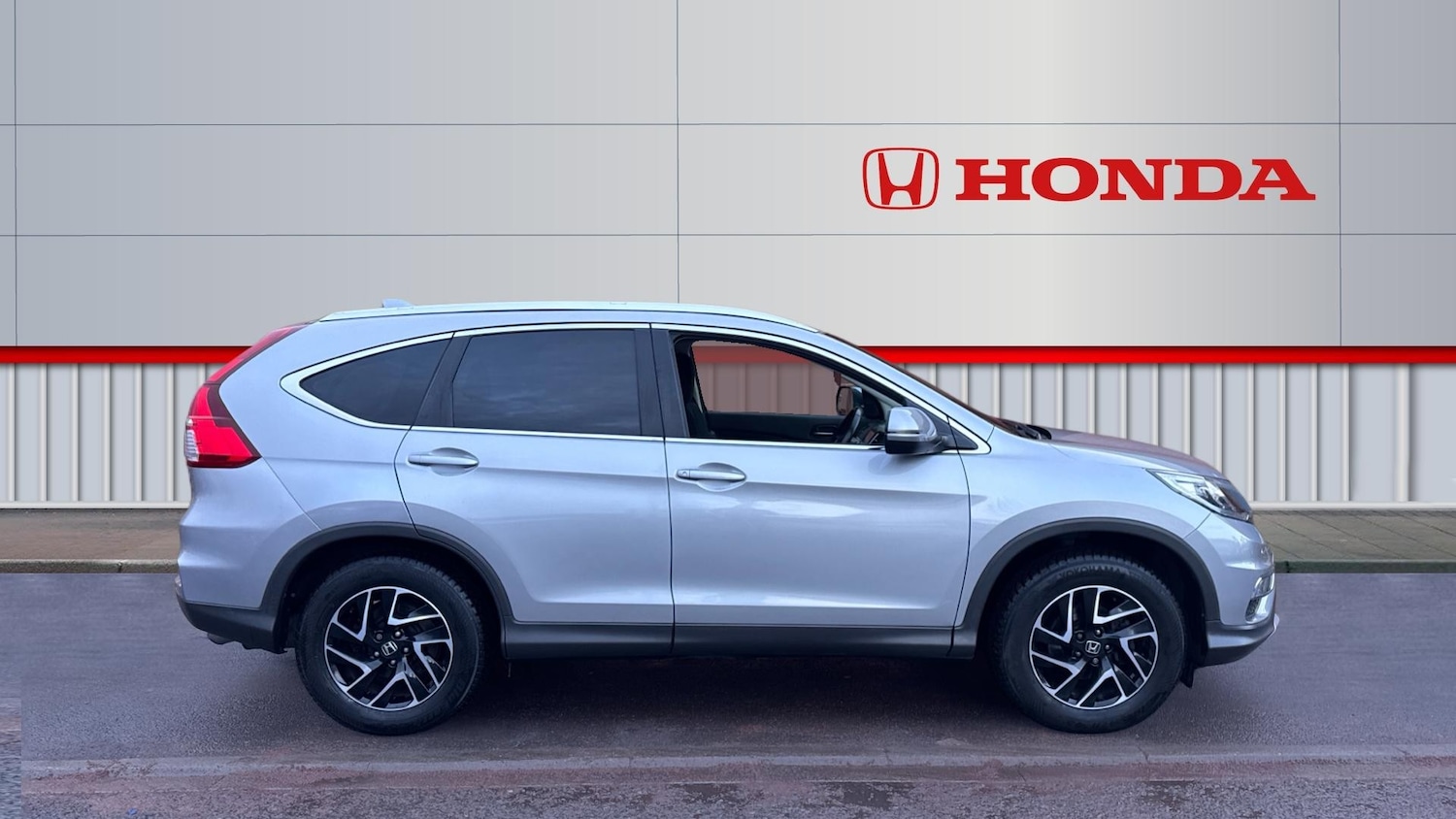 Used Honda CR-V 2018 for sale - 77207324: Photo 5