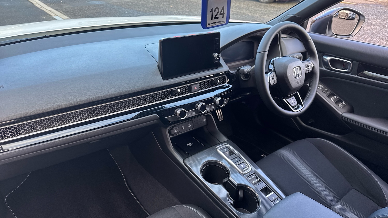 Used Honda Civic 2025 for sale - 76646369: Photo 2