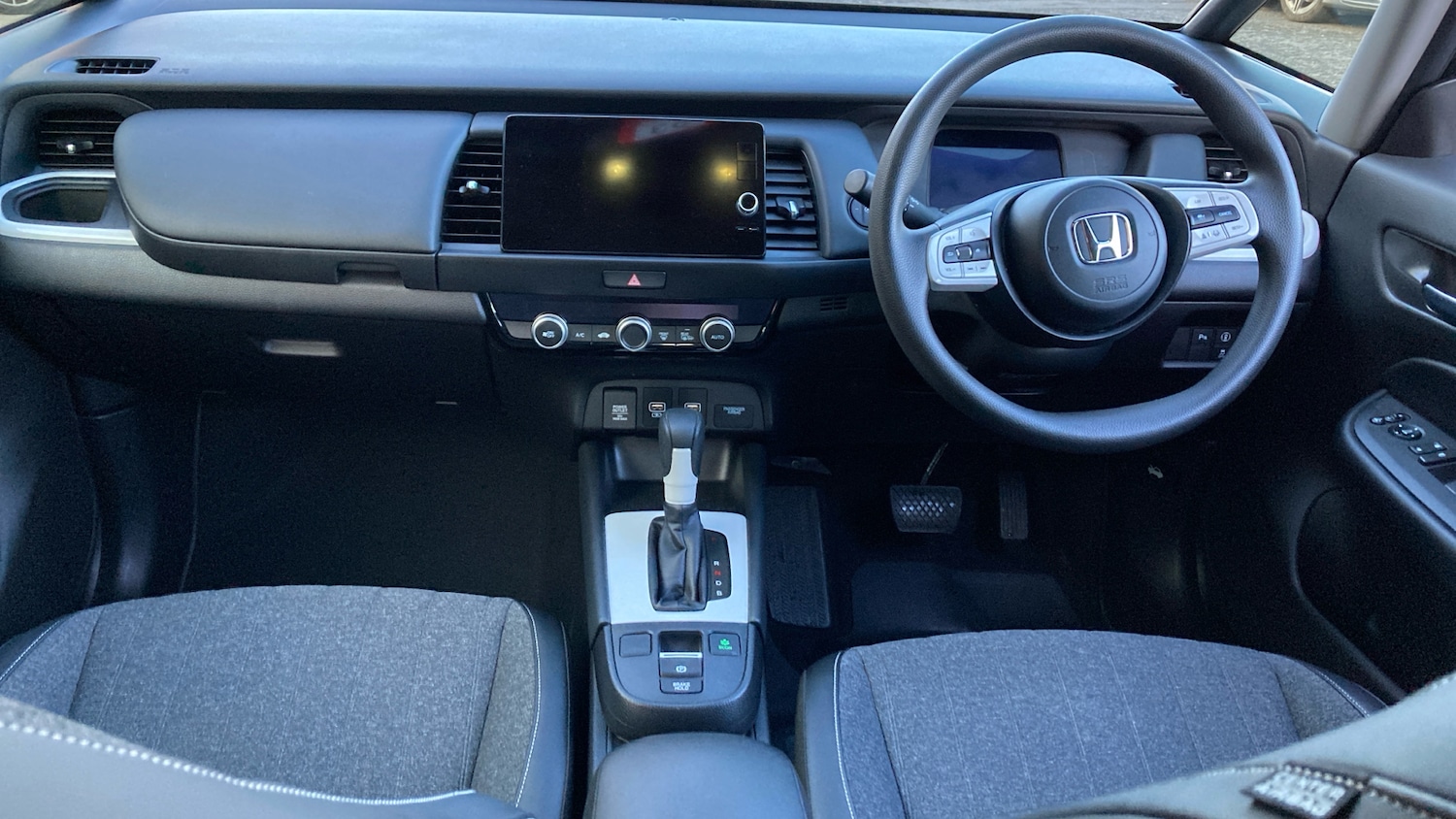 Used Honda Jazz 2023 for sale - 77340257: Photo 4