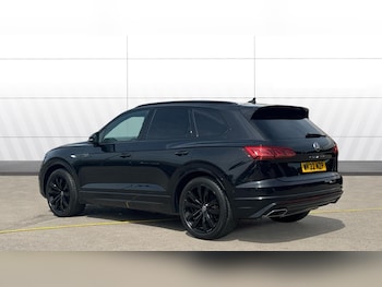 Used Volkswagen Touareg 2022 for sale - 78745149: Photo