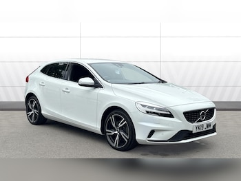 Used Volvo V40 2019 for sale - 75615678: Photo