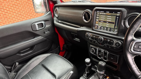 Used Jeep Wrangler 2022 for sale - 76114157: Photo 14