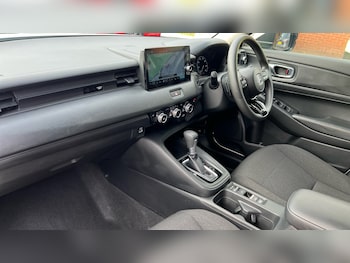 Used Honda HR-V 2022 for sale - 77965670: Photo