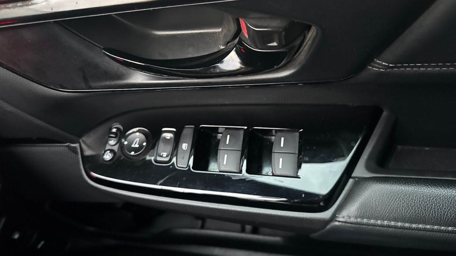 Used Honda CR-V 2021 for sale - 76413218: Photo 17