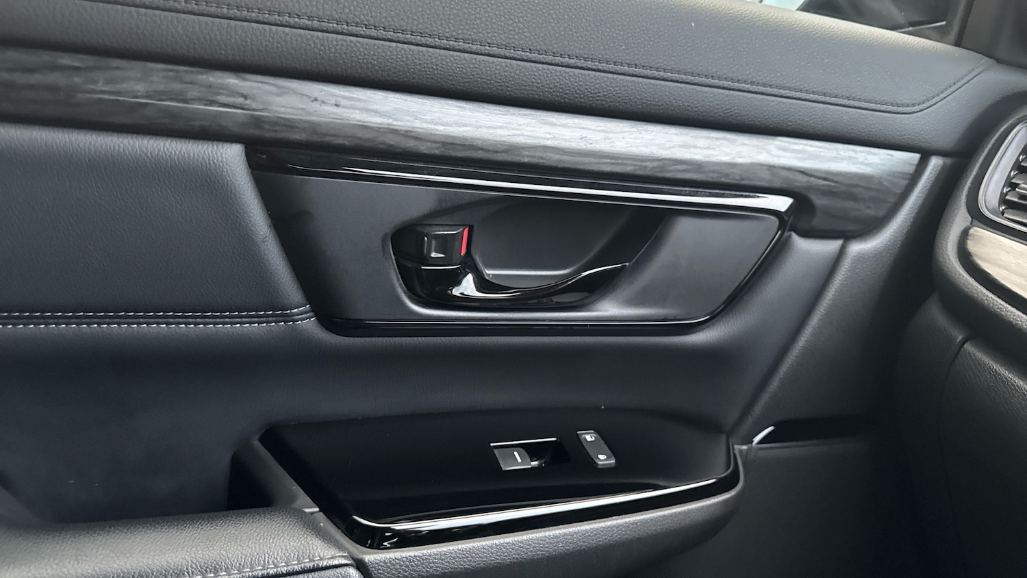 Used Honda CR-V 2021 for sale - 76413218: Photo 29