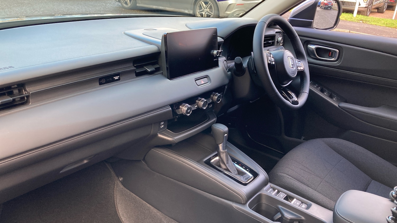 Used Honda HR-V 2025 for sale - 77225705: Photo 2