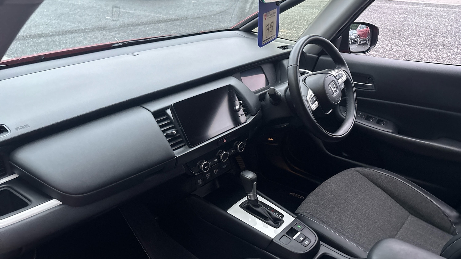 Used Honda Jazz 2023 for sale - 76881548: Photo 2