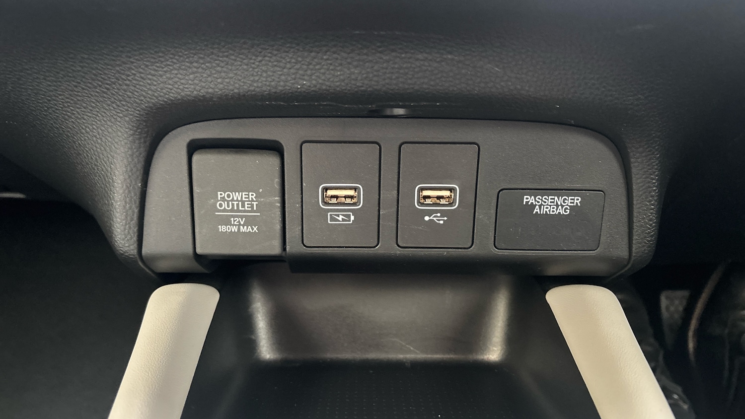 Used Honda Jazz 2022 for sale - 76719953: Photo 34