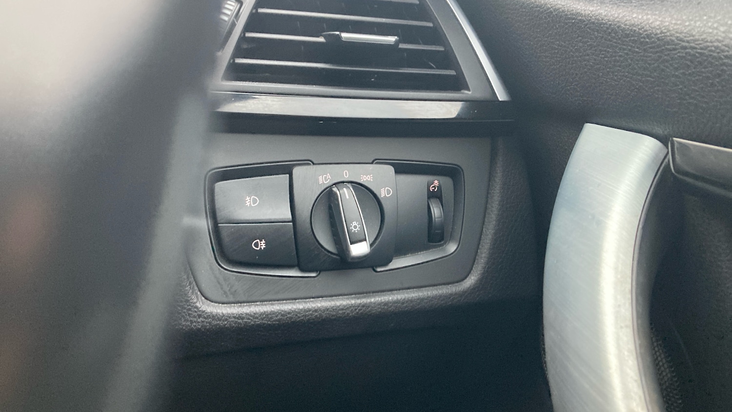 Used BMW 3 Series 2015 for sale - 76748860: Photo 26