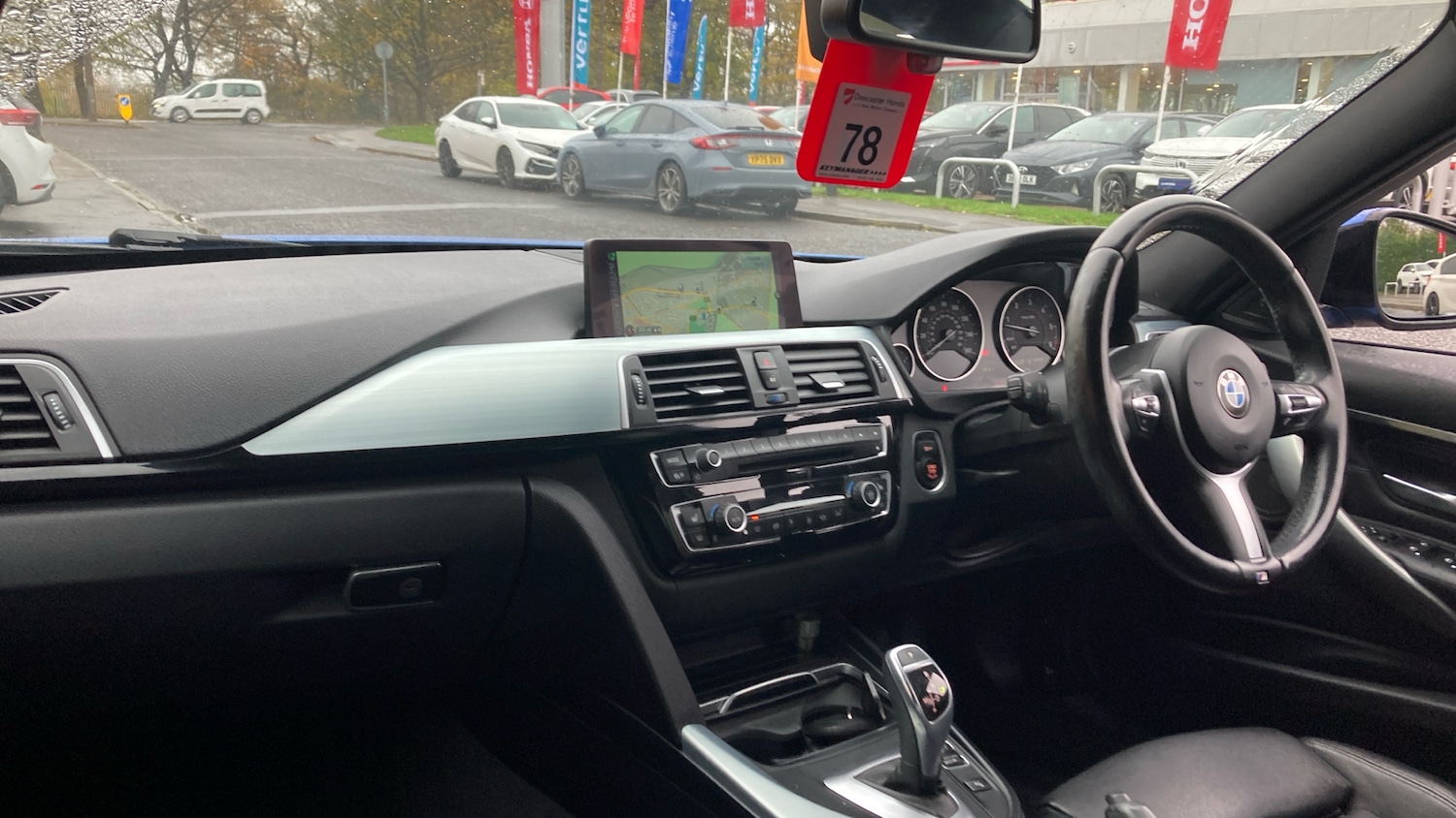 Used BMW 3 Series 2015 for sale - 76748860: Photo 9