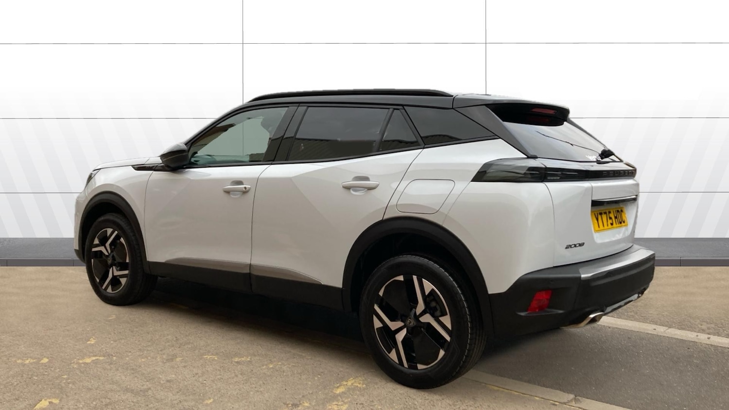 Used Peugeot 2008 2025 for sale - 76220662: Photo 2