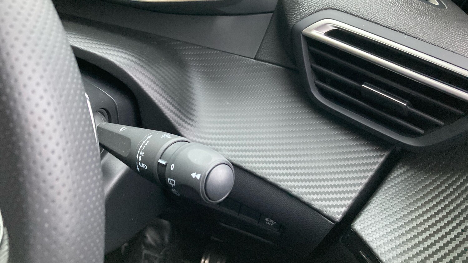 Used Peugeot 2008 2025 for sale - 76220662: Photo 22