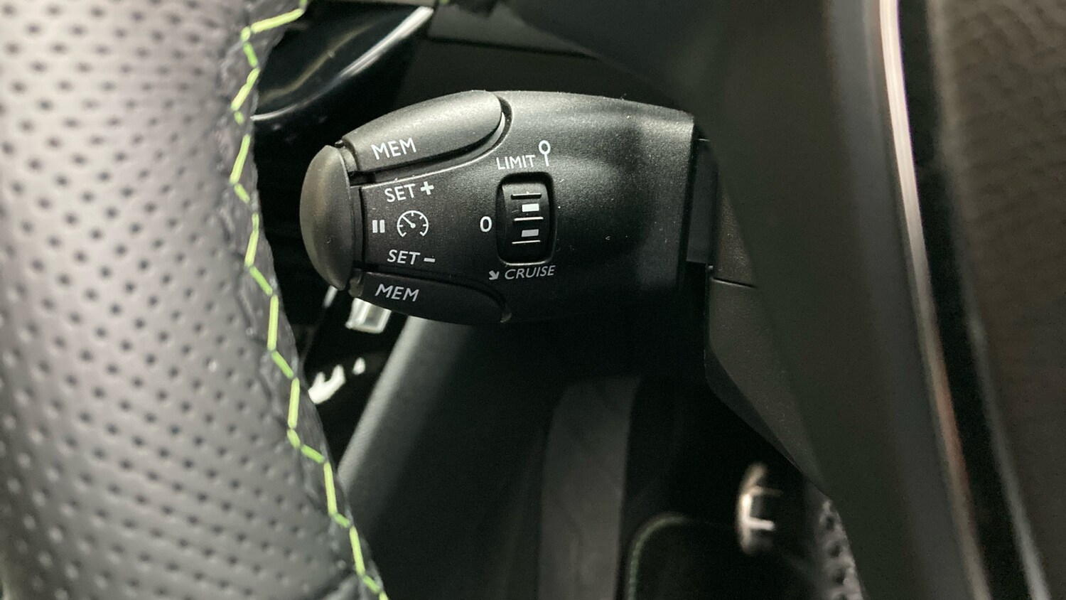 Used Peugeot 2008 2025 for sale - 76220662: Photo 27