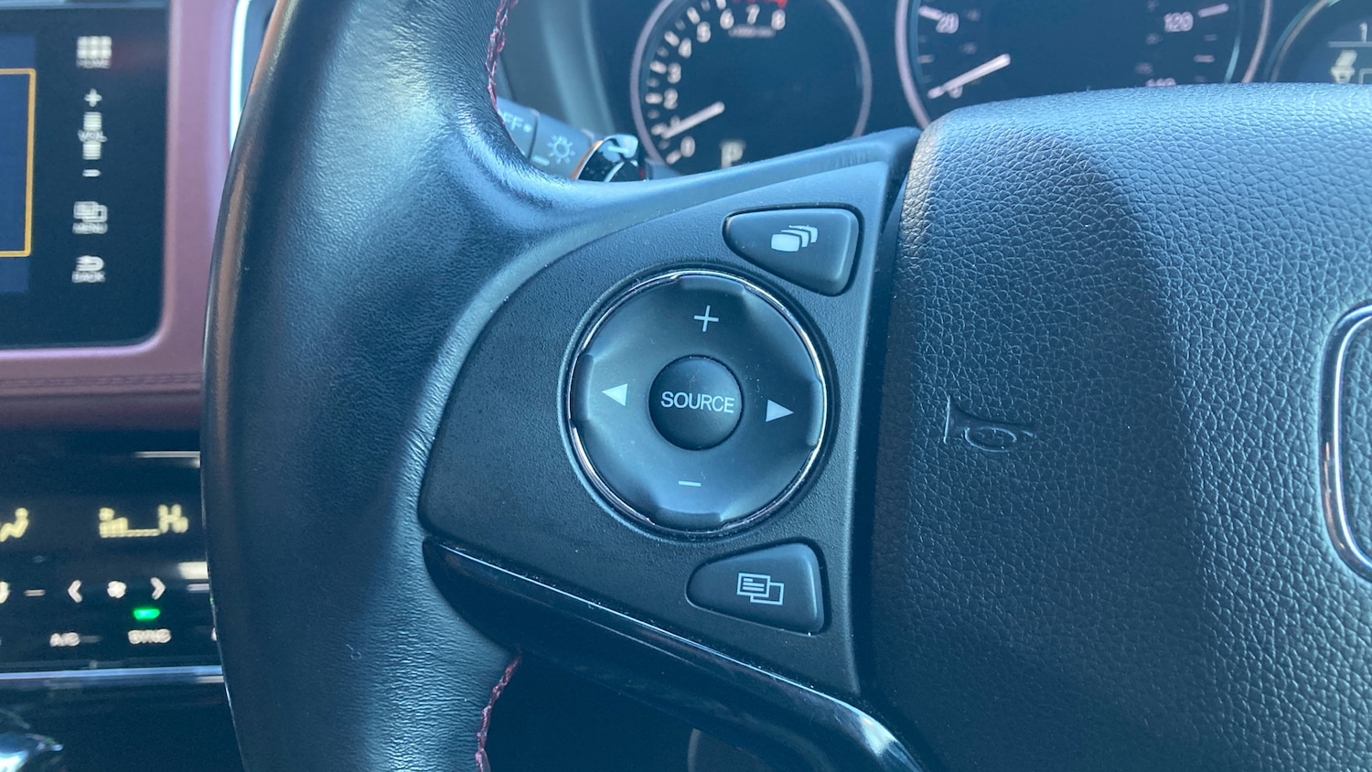 Used Honda HR-V 2019 for sale - 77025254: Photo 16