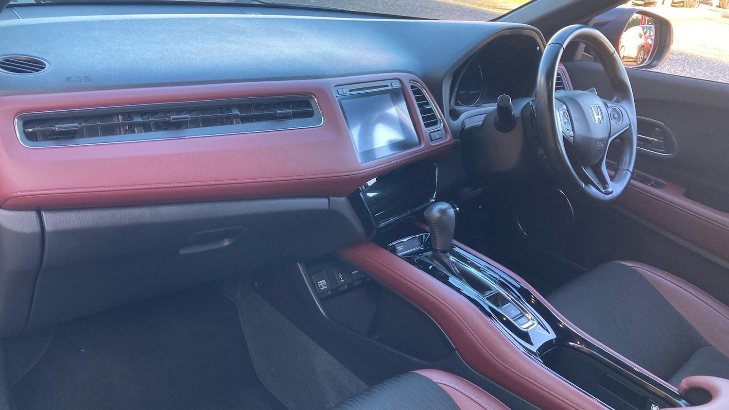 Used Honda HR-V 2019 for sale - 77025254: Photo 2