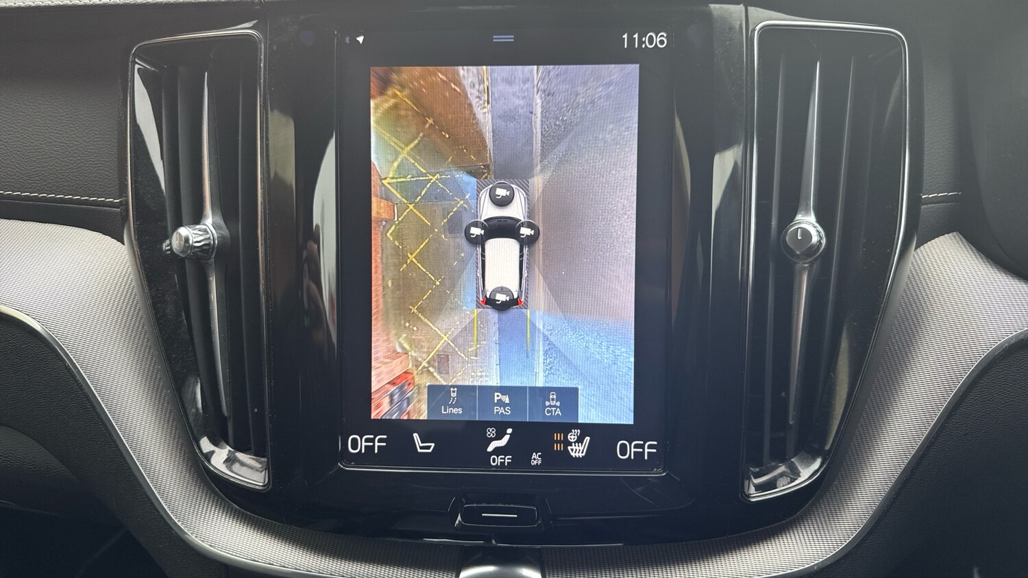 Used Volvo XC60 2020 for sale - 77528472: Photo 33