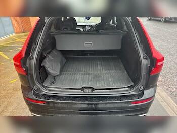 Used Volvo XC60 2020 for sale - 77528472: Photo