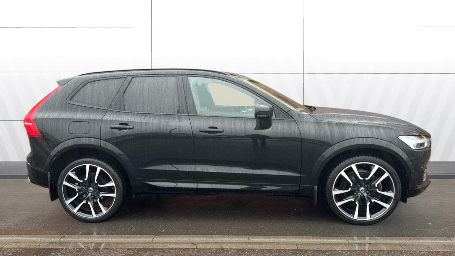Used Volvo XC60 2020 for sale - 77528472: Photo 5