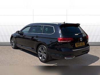 Used Volkswagen Passat 2019 for sale - 79151889: Photo
