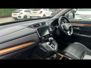 Used Honda CR-V 2018 for sale - 75046341: Photo