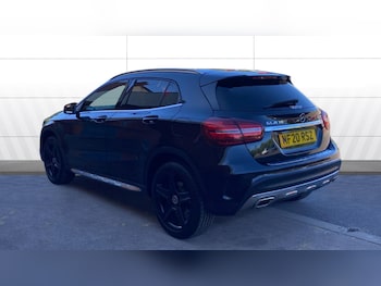 Used Mercedes-Benz GLA 2020 for sale - 78370119: Photo