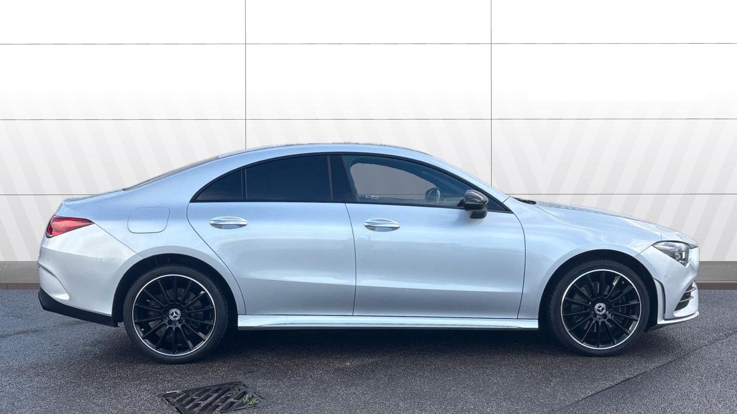 Used Mercedes-Benz CLA 2023 for sale - 77296993: Photo 5