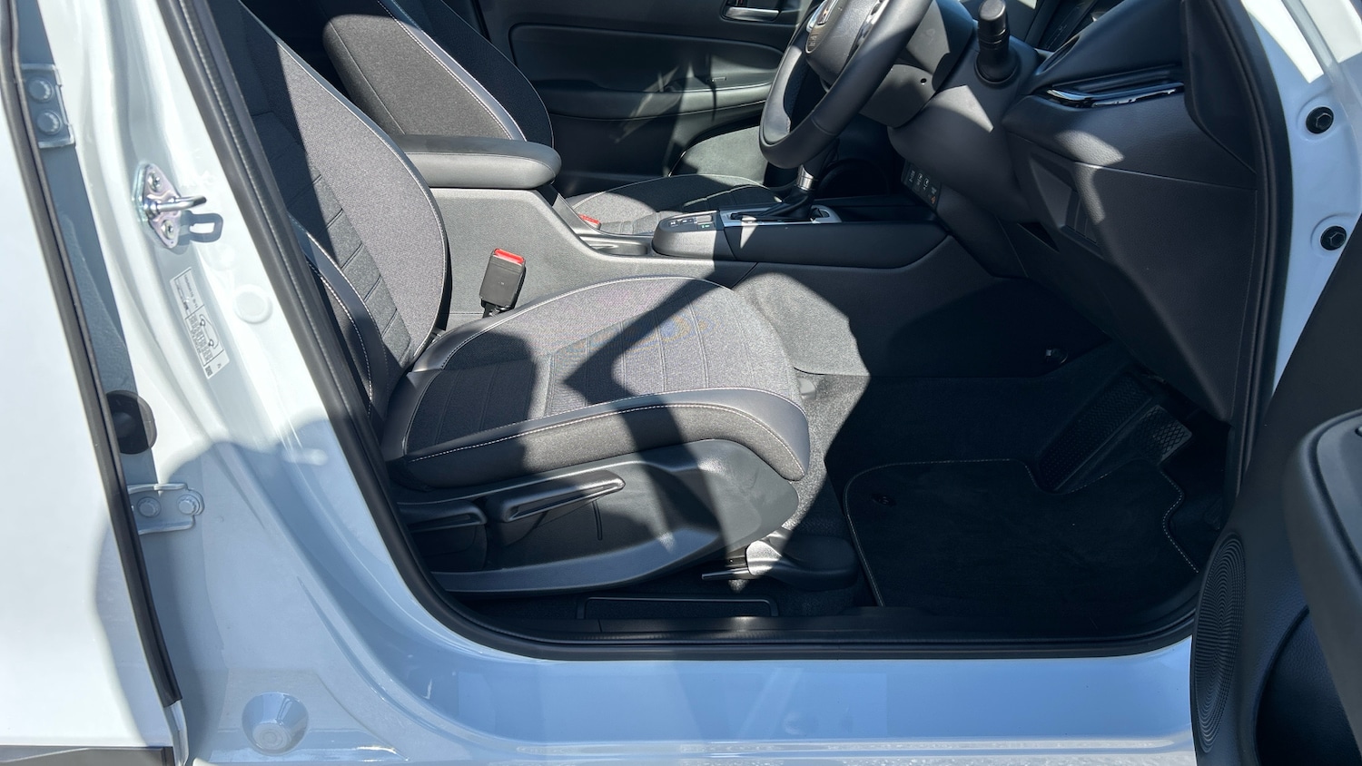 Used Honda Jazz 2025 for sale - 77933878: Photo 25