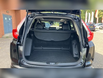 Used Honda CR-V 2018 for sale - 79476843: Photo