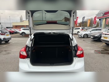 Used Ford Focus 2013 for sale - 76862211: Photo