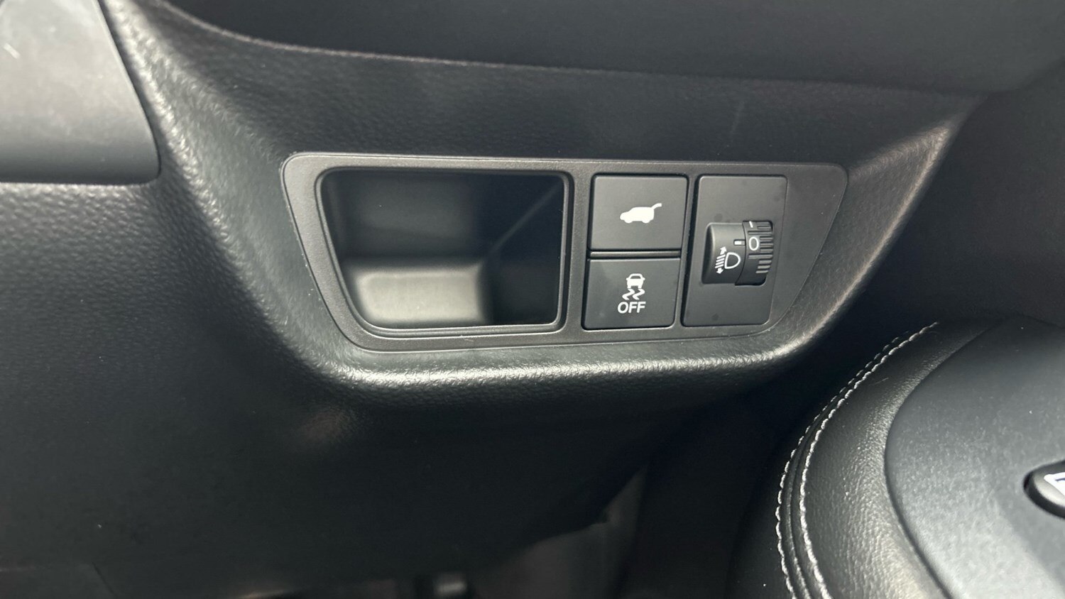 2024 Honda ZR-V 2.0 eHEV Sport 5dr CVT Hybrid Estate Estate Hybrid Automatic - Picture 17 of 24