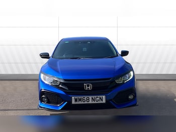 Used Honda Civic 2018 for sale - 79307288: Photo