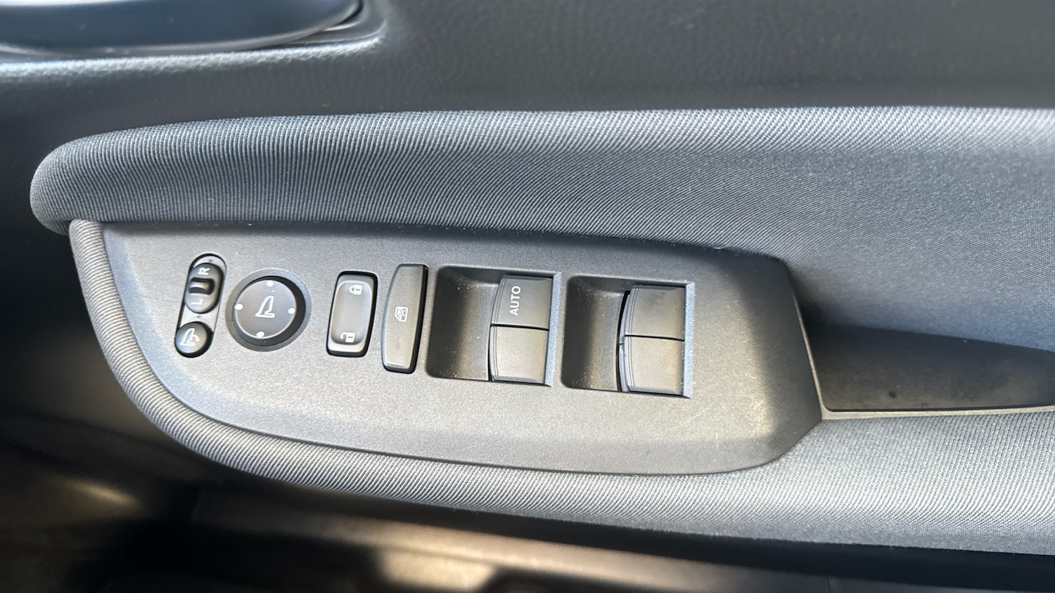 Used Honda Jazz 2023 for sale - 76391189: Photo 17