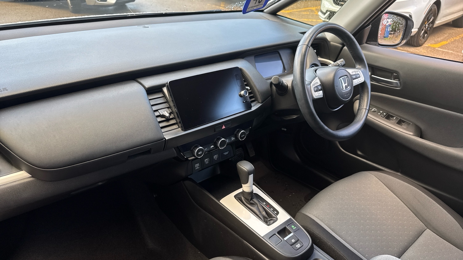 Used Honda Jazz 2023 for sale - 76391189: Photo 2