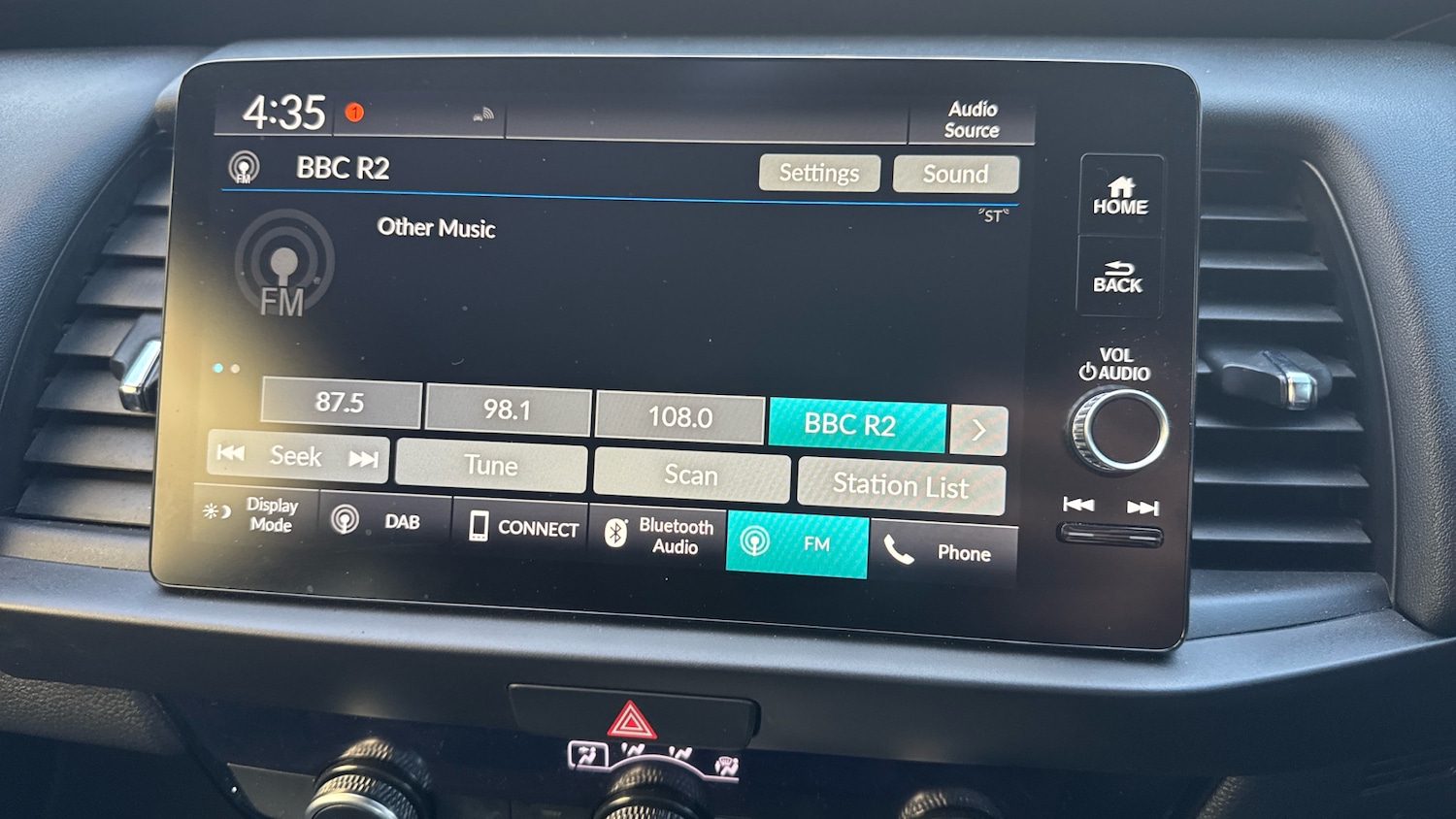 Used Honda Jazz 2023 for sale - 76391189: Photo 25