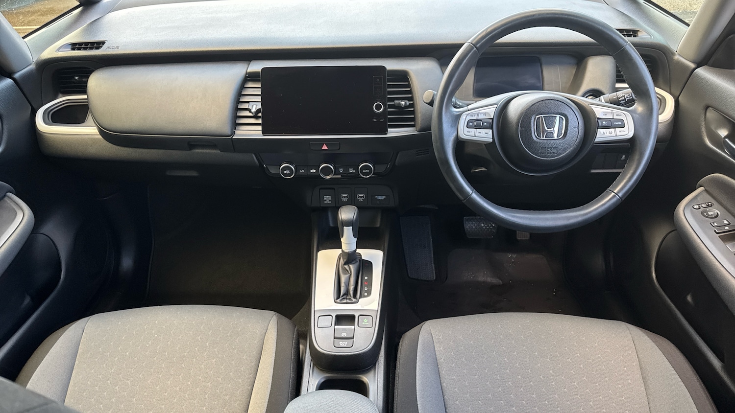 Used Honda Jazz 2023 for sale - 76391189: Photo 4