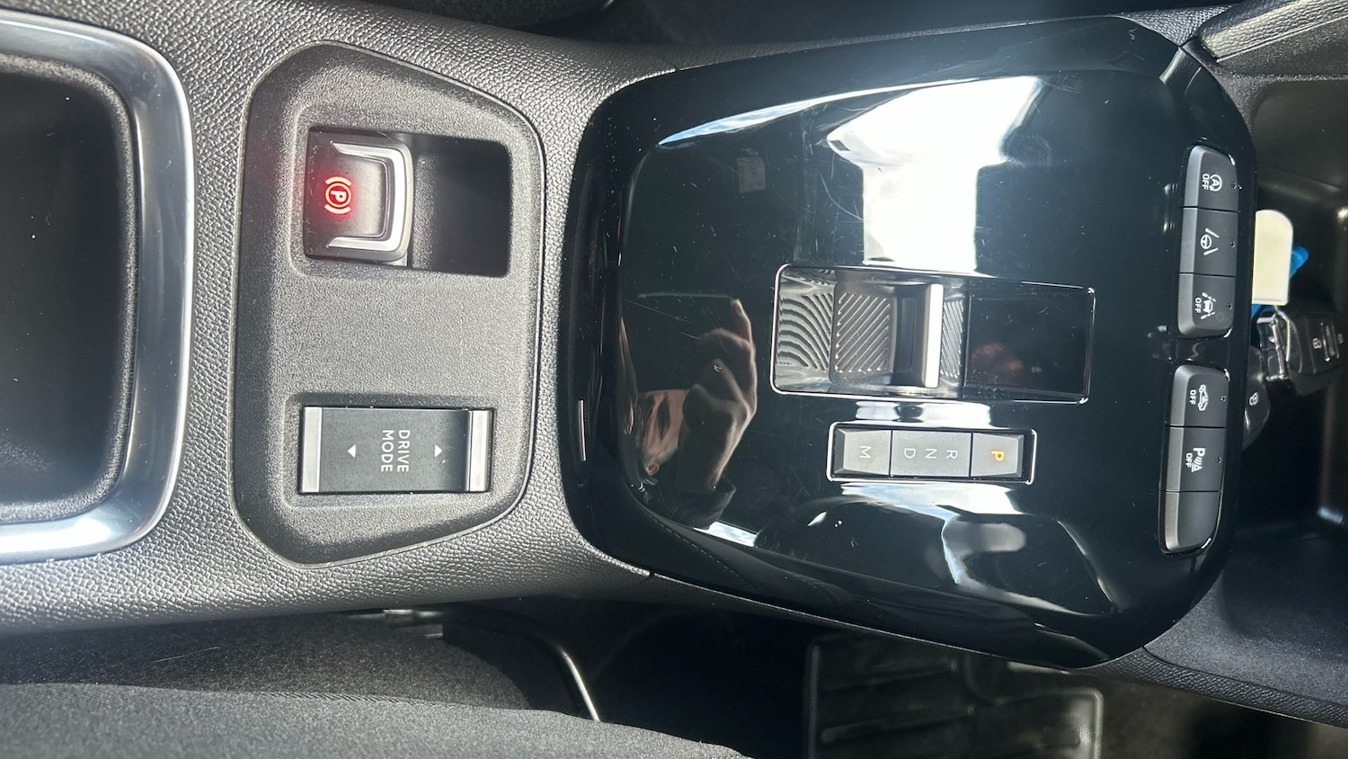 Vehicle 27