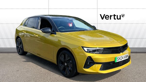 Used Vauxhall Astra 2024 for sale - 75572604: Photo 1