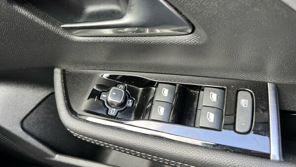 Used Vauxhall Astra 2024 for sale - 75572604: Photo 30