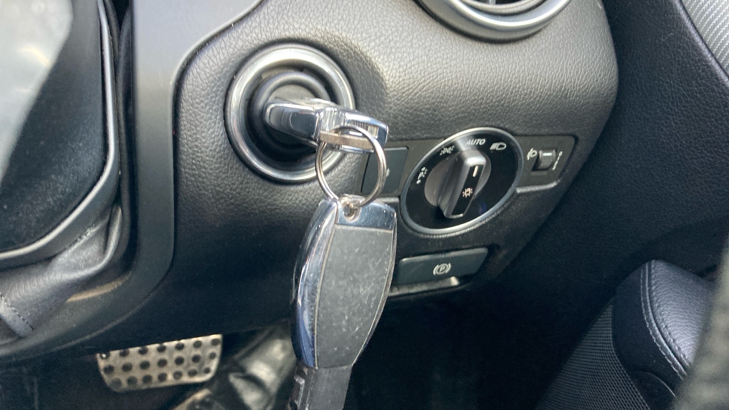 Used Mercedes-Benz SLC 2017 for sale - 77282404: Photo 20