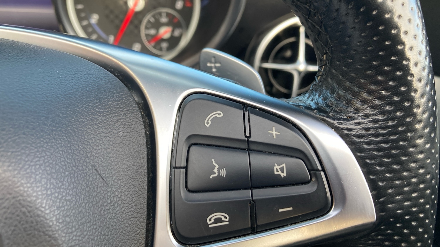 Used Mercedes-Benz SLC 2017 for sale - 77282404: Photo 24