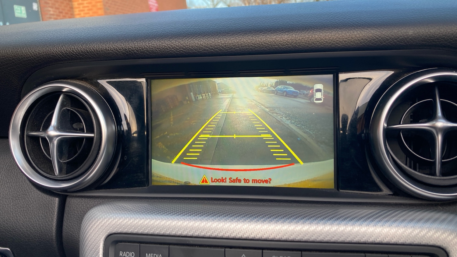 Used Mercedes-Benz SLC 2017 for sale - 77282404: Photo 30