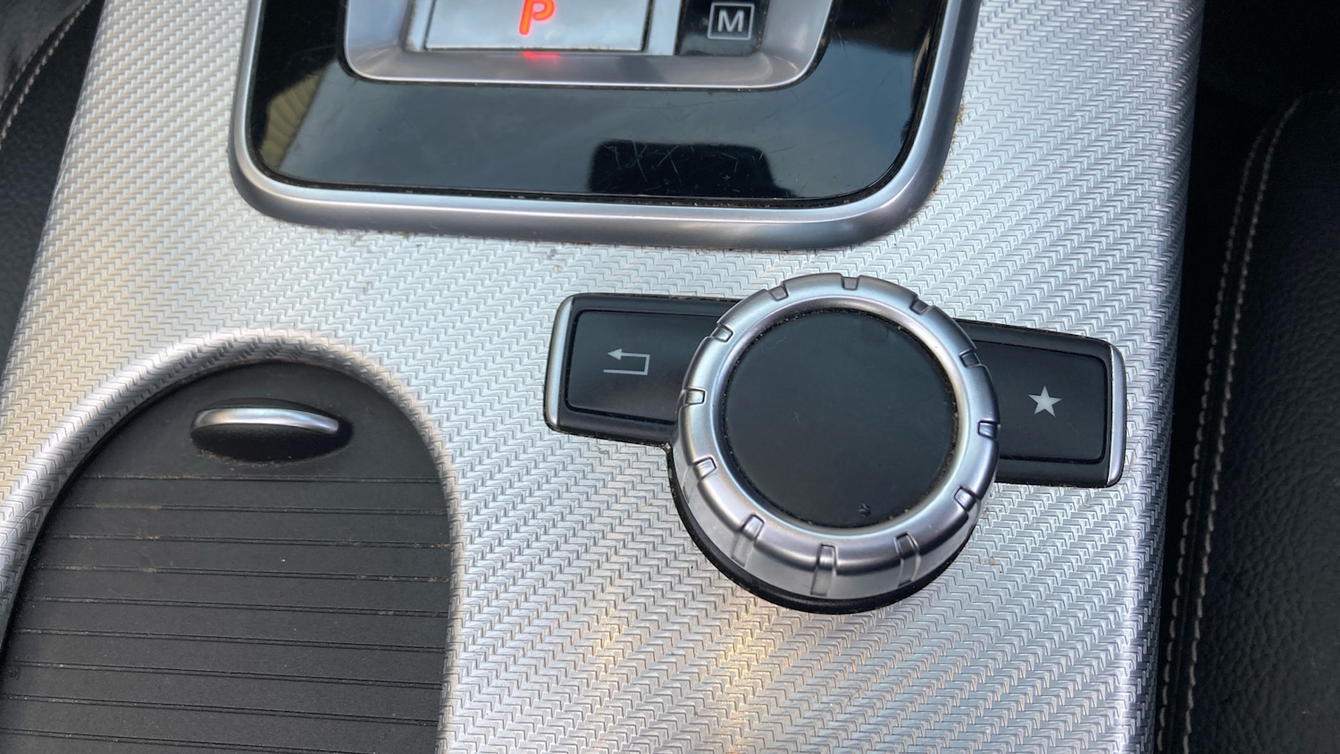 Used Mercedes-Benz SLC 2017 for sale - 77282404: Photo 32