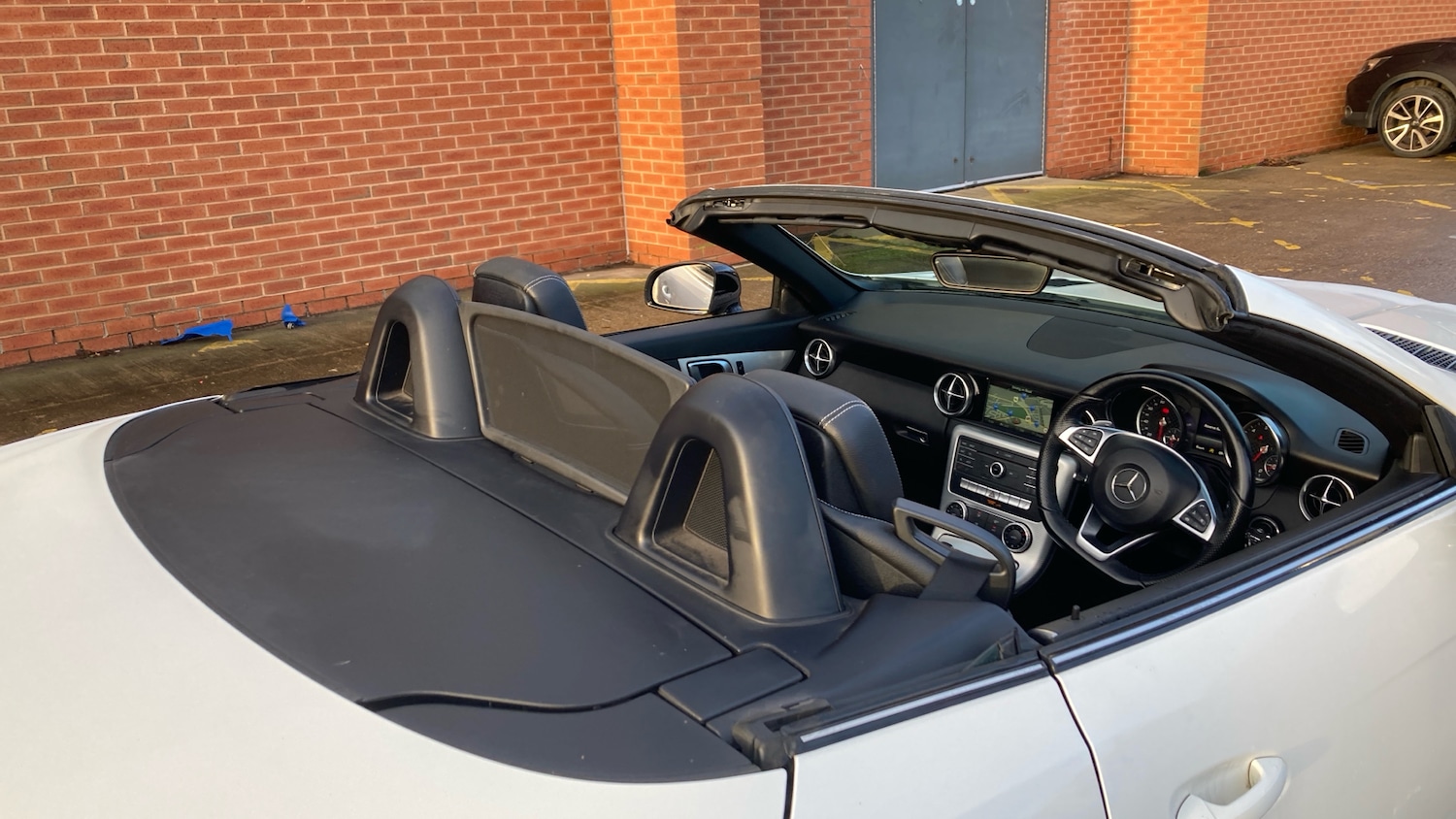 Used Mercedes-Benz SLC 2017 for sale - 77282404: Photo 37